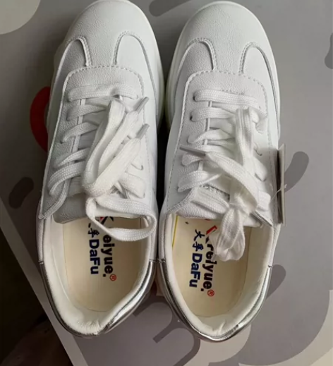 女鞋 抖音中奖的鞋子，全新，家里没地方，全...