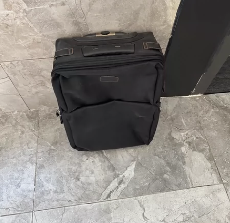 行李箱 忘记是七匹狼还是劲霸的 闲置  表...