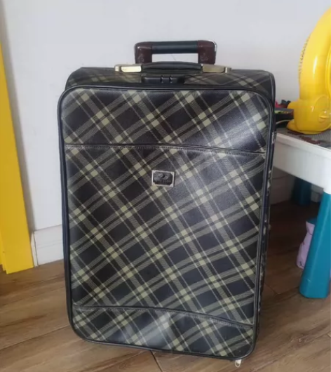 22寸拉杆箱、登机箱、商务密码软箱、行李箱...