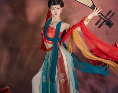 之前129跳舞的舞蹈服，穿过跳舞那一次就再...