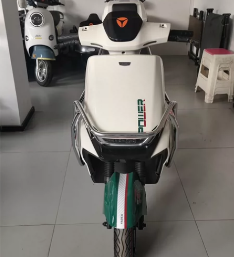 雅迪电动车,欧俊冠能版 GTR动力电机,轻...
