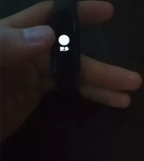 小米手环5，性能良好 感兴趣的话点“我想要...