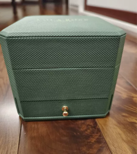 LOLA ROSE 小棕表空盒 可装手表 ...