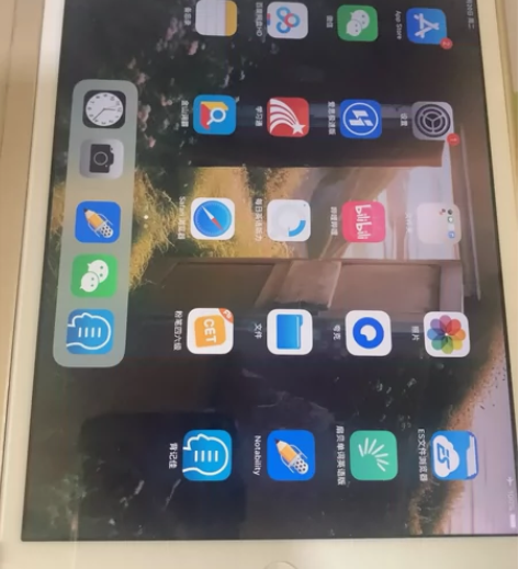 ipad mini2 32G 八五新 电池...