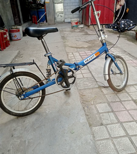 折叠代驾自行车，质量好，九九新，需要的联系...