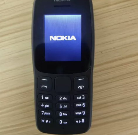 诺基亚106全新库存外贸机器，配件单机电池...