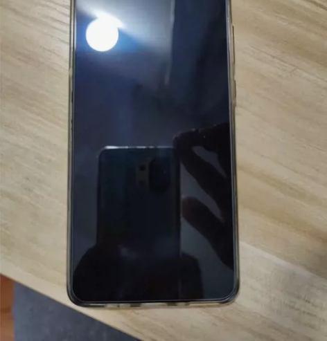 出华为mate 30 5G，8+256，成...