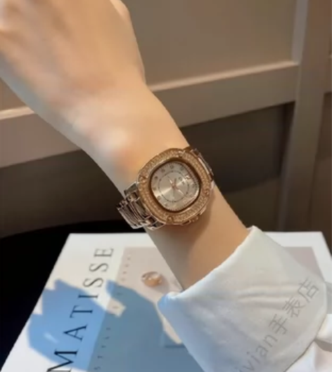 歌迪新款百搭钢带镶钻女士手表钢带方形钢带时...