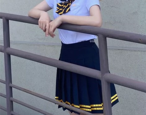里拉艺高夏服衬衫lila 夏季衬衫上衣94...
