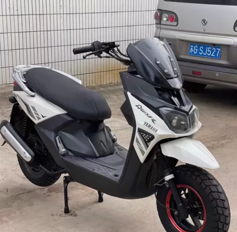 精品电喷雅马哈150款八代路虎牛牛，全车原...