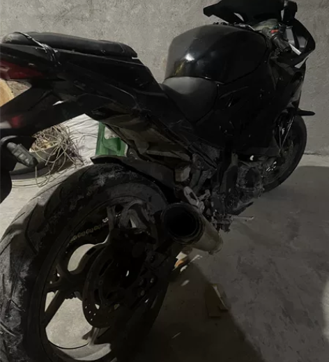 国产宝马400喜欢的来可以视频看车 感兴趣...