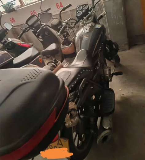 摩托车出售，宗申摩托车，排量是150的，目...