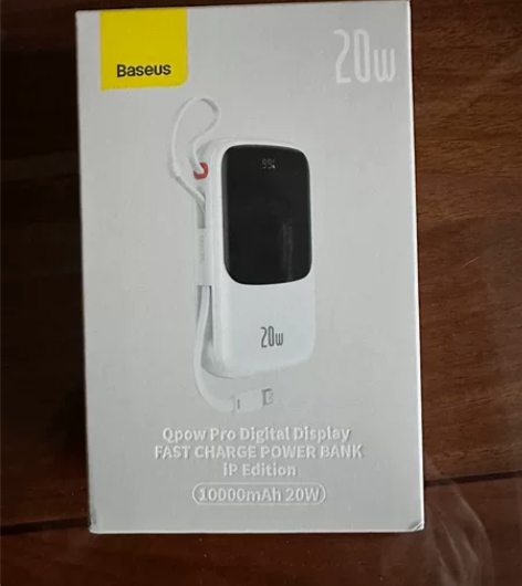 全新倍思Q电充电宝超大容量10000毫安自...