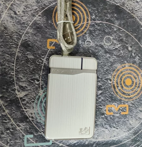 全新纽曼亮剑移动硬盘120G 感兴趣的话点...