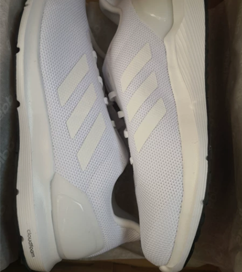 特惠！阿迪达斯，经典休闲鞋！ 1、官网购入...