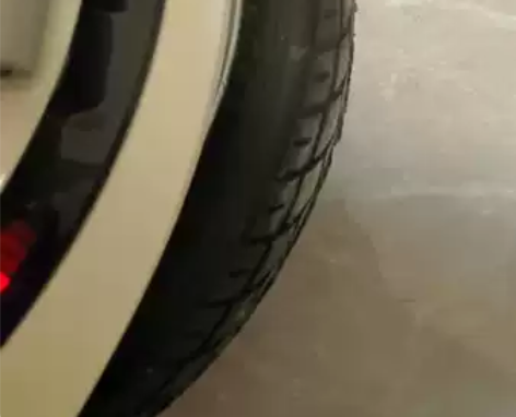 九成新纳恩博九号单轮平衡车，公里数很少，闲...
