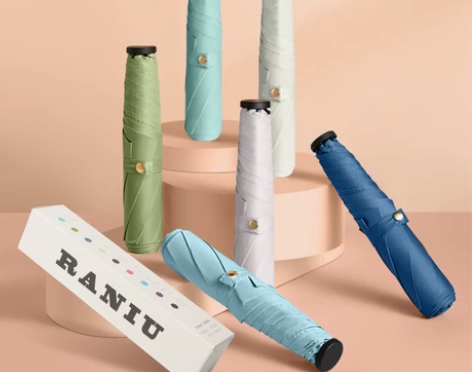 雨伞超轻新款超轻黑胶伞碳纤维三折雨伞便携铅...