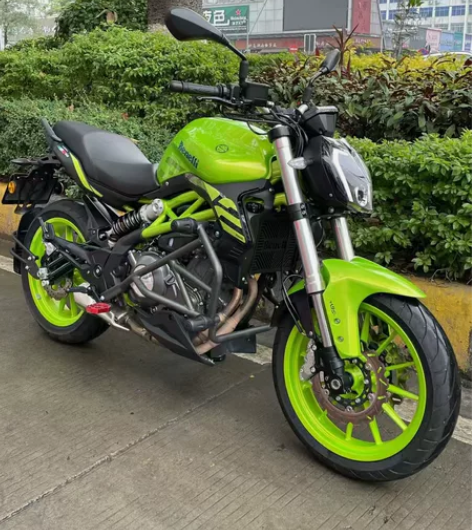 22年贝纳利黄龙302，成色如图 车况精品...