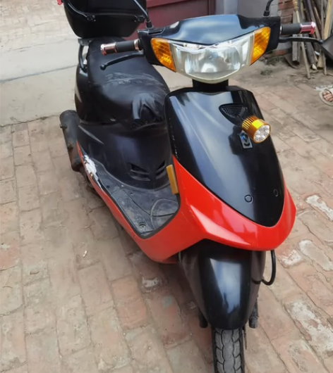 自用劲浪巧格100踏板摩托车,没有手续了!...