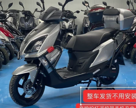 正品望江铃木UY125踏板车摩托车国四电喷...