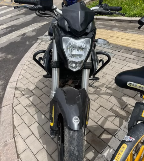 18年底黄龙300 贝纳利302sn 已加...