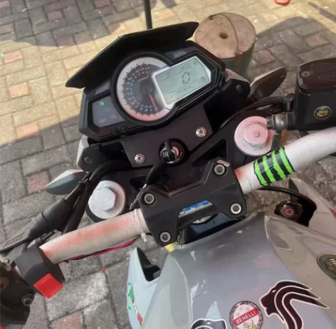 黄龙300 正规裸车  4388来！ 感兴...