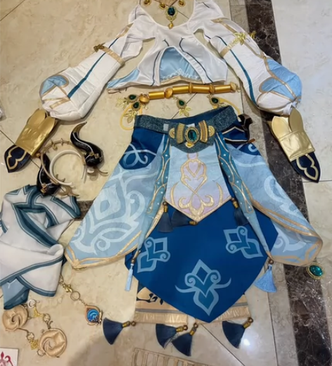 三町目家妮露cos  大全套 c服?假发?...