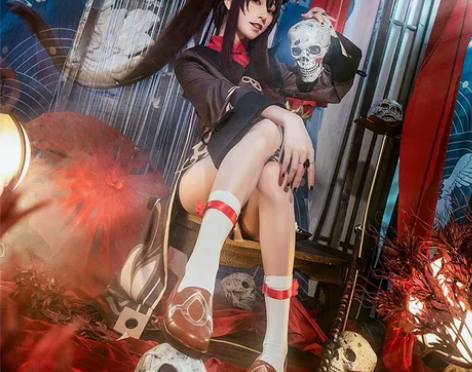 白菜价出大全套原神胡桃cos服仅试穿。 大...