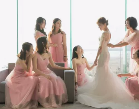 小拖鱼尾婚纱（婚纱馆样衣）8成新 S号  ...