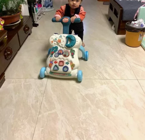 【清仓甩卖】男女宝宝学步车手推车玩具防O型...