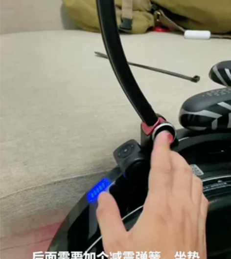 乐行V10 乐行平衡车 独轮车个人一手，可...