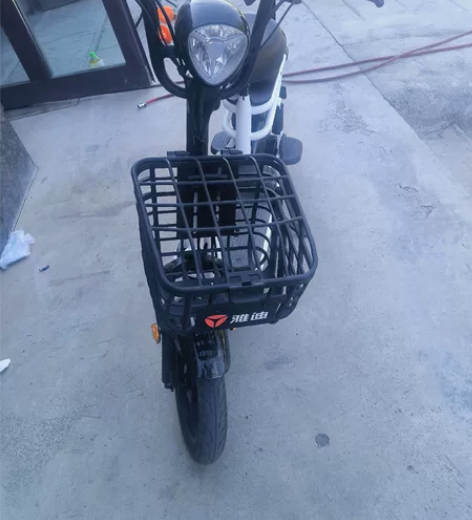 豪顺电动车，60/20的电瓶，新换超威电瓶...