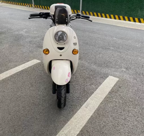 出售雅迪电动车，车况精品，新车状态9成新，...