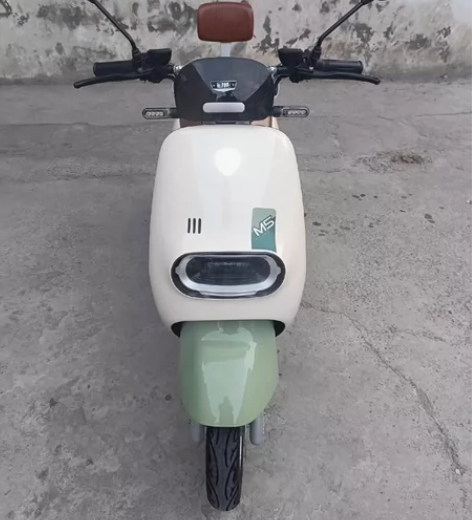 雅迪急转！二手电动车 8 9成新，续航50...