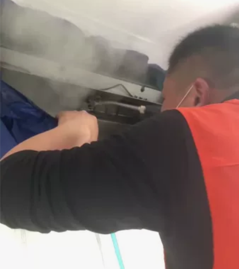 郑州市区空调深度清洗！不止是清洗！高温蒸汽...
