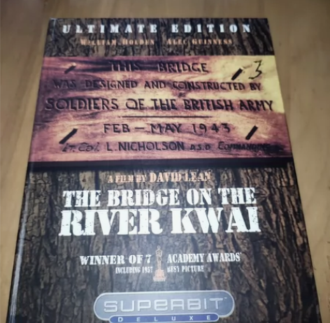 桂河大桥，凤凰精装双碟DVD，碟面全新售出...