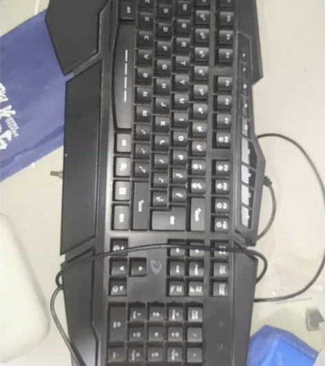 达尔优lk160 键盘，无问题，换新键盘了...