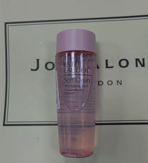 国内专柜 雅诗兰黛保湿柔肤水50ml 日期...