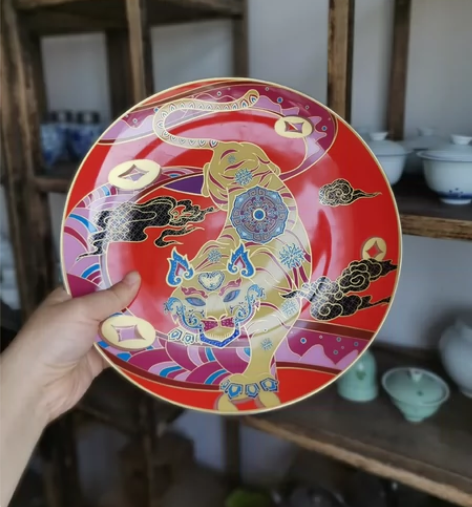 金虎赏盘挂盘 带支架 景德镇陶瓷...