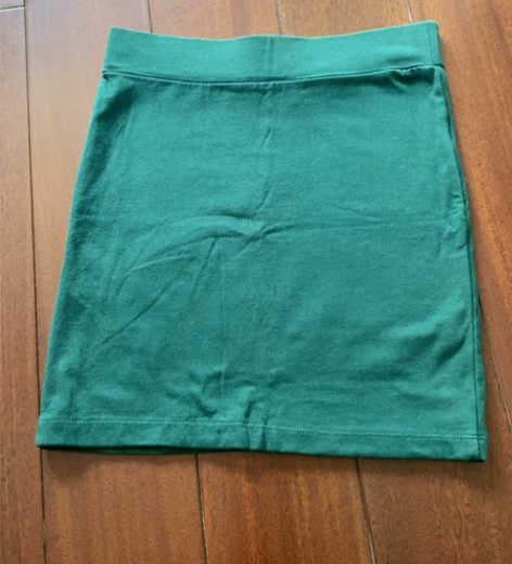 女士全新短一步裙 感兴趣的话点“我想要”和...