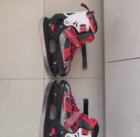 成人儿童保暖溜冰滑冰鞋 鞋子种类：冰球冰刀...